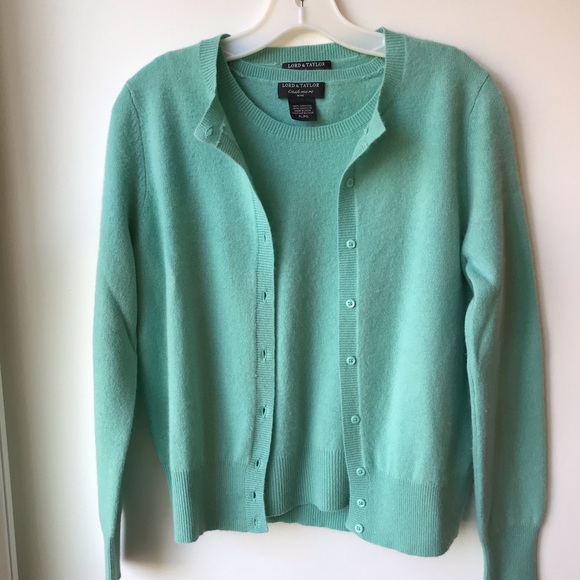 Cozy Mint Green Cashmere Cardigan 